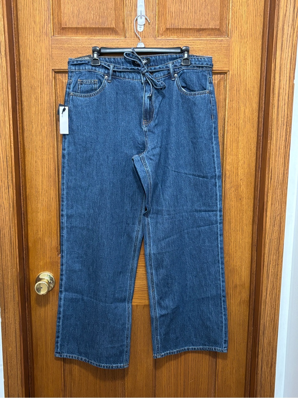 Buffalo David Bitton High Rise Wide Leg Belted Jeans  Sz 10. NWT - Picture 2 of 12